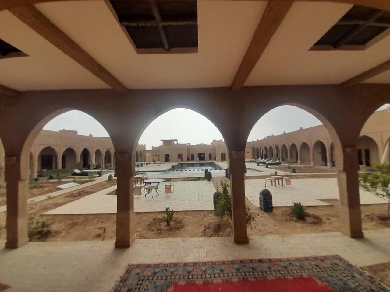 Kasr Tin Hinane Hotel Merzouga Exterior photo